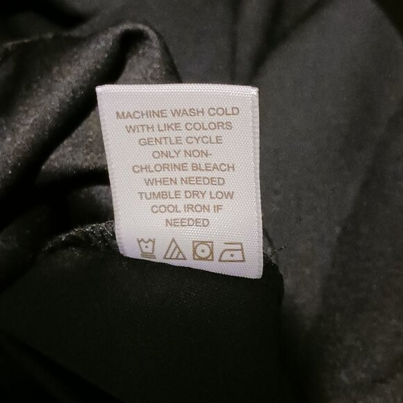 NEW No Comment Black Crop Blazer Jacket 2 Buttons Size M - Picture 11 of 13